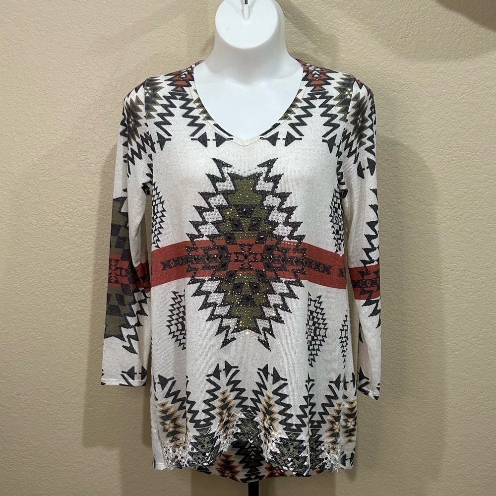 Vocal Multicolor Aztec V-Neck Long Sleeve Top NWT Size 3XL